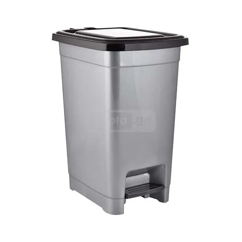 Plastic bin with footrest 10L